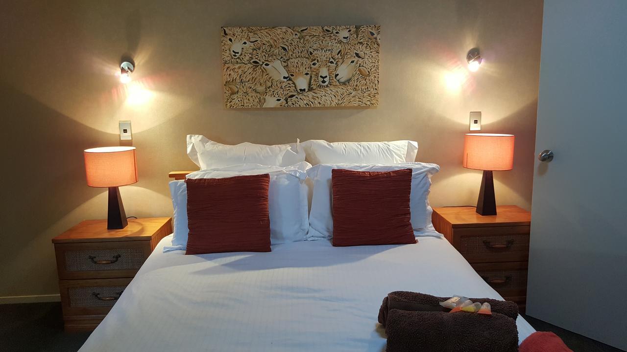 ניו פלימות' Heta Road B&B מראה חיצוני תמונה