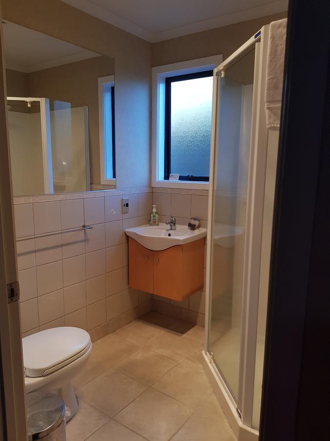ניו פלימות' Heta Road B&B מראה חיצוני תמונה