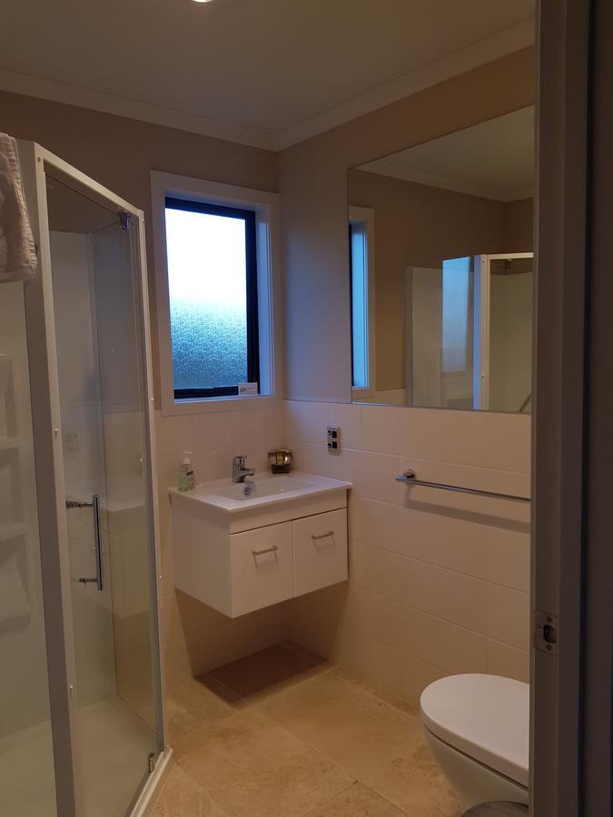 ניו פלימות' Heta Road B&B מראה חיצוני תמונה