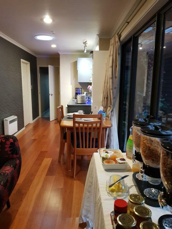 ניו פלימות' Heta Road B&B מראה חיצוני תמונה