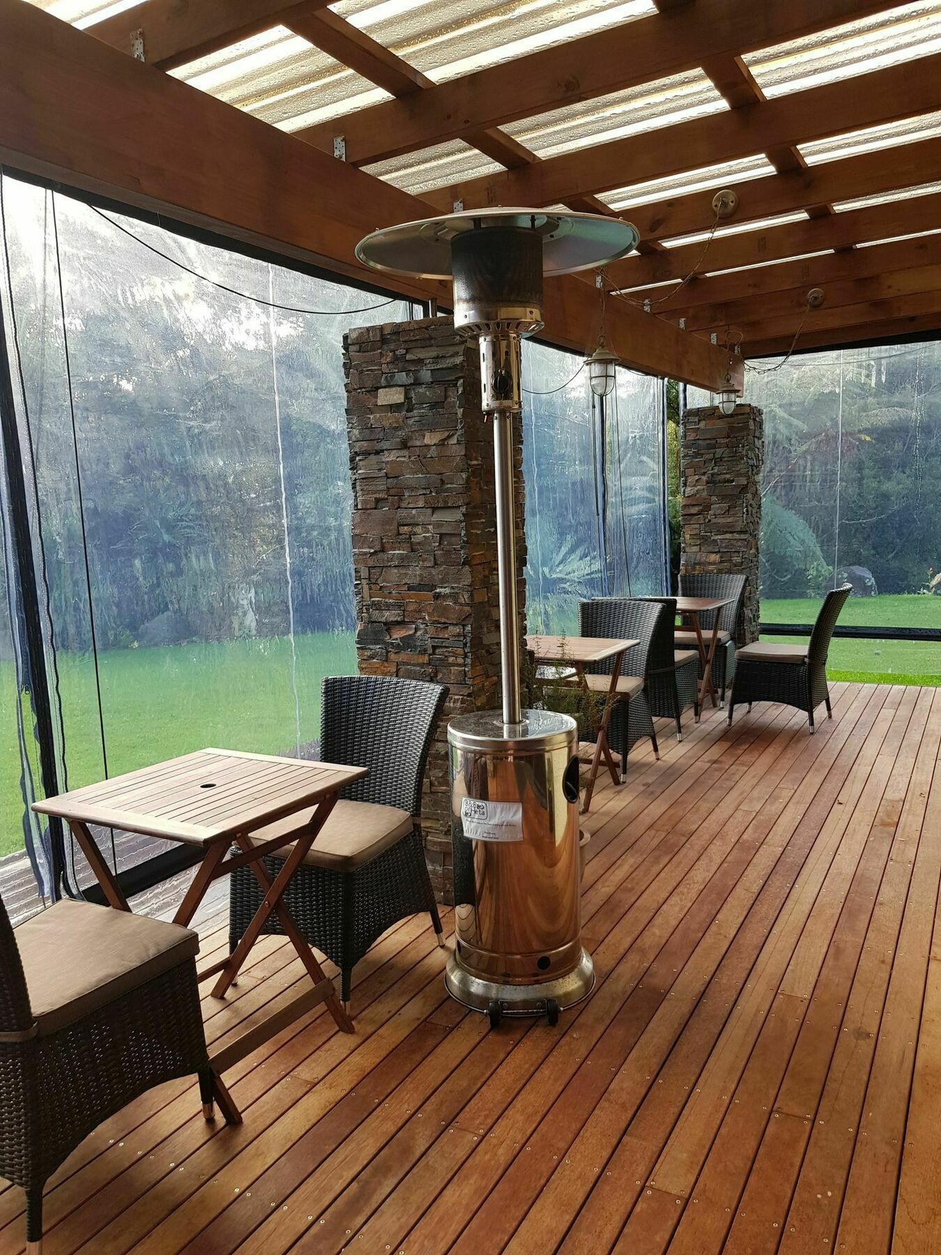 ניו פלימות' Heta Road B&B מראה חיצוני תמונה